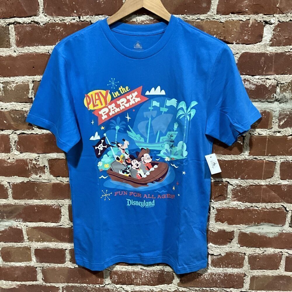 Disney Play in the Park Mickey Friends Pirate Caribbean Blue Shirt Adult S NEW